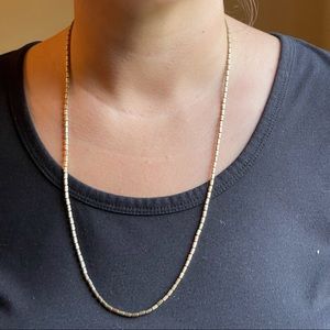 Vintage gold tone necklace